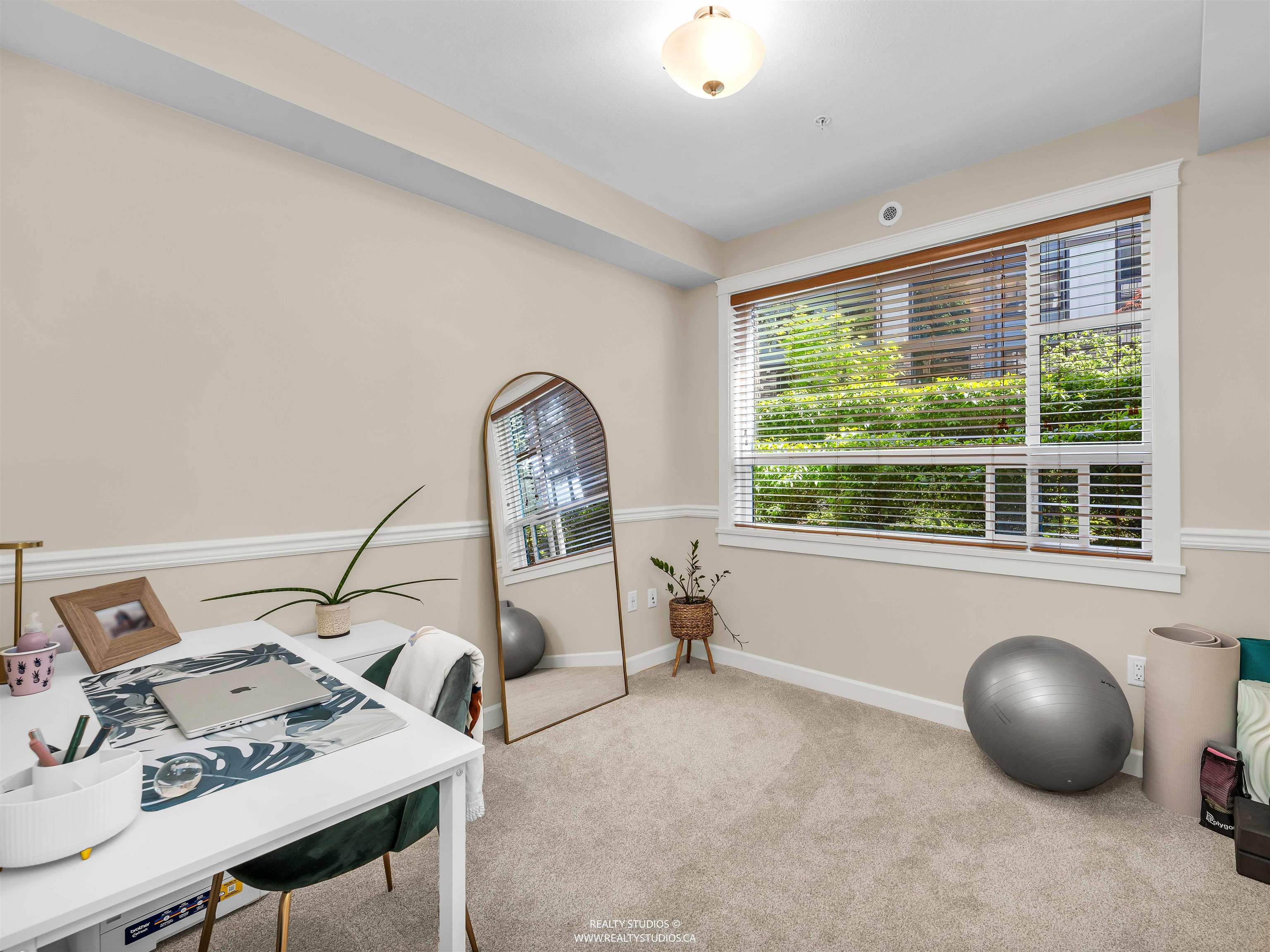 Additional image 5 of 109-14588 Mcdougall Drive, White Rock, BC, V4P 0H1