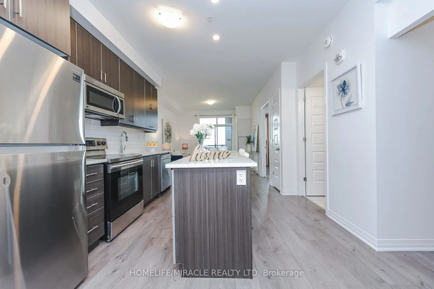 Additional image 13 of 1105 Leger Way 421