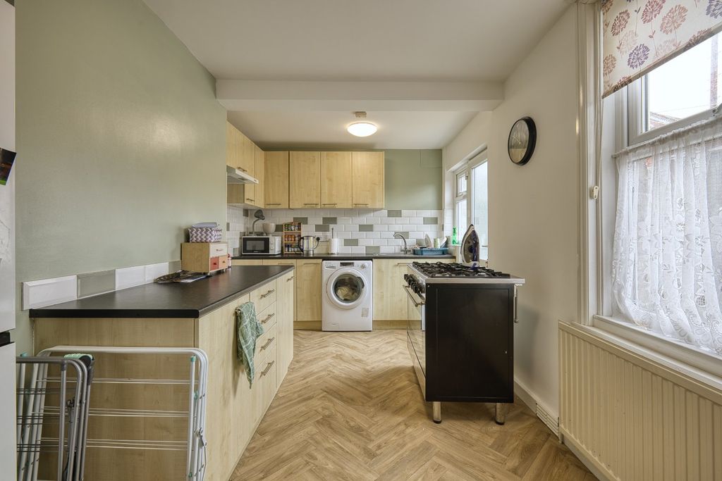 Additional image 3 of 3 bed semi-detached house for saleSt. Lukes Avenue, Ramsgate CT11