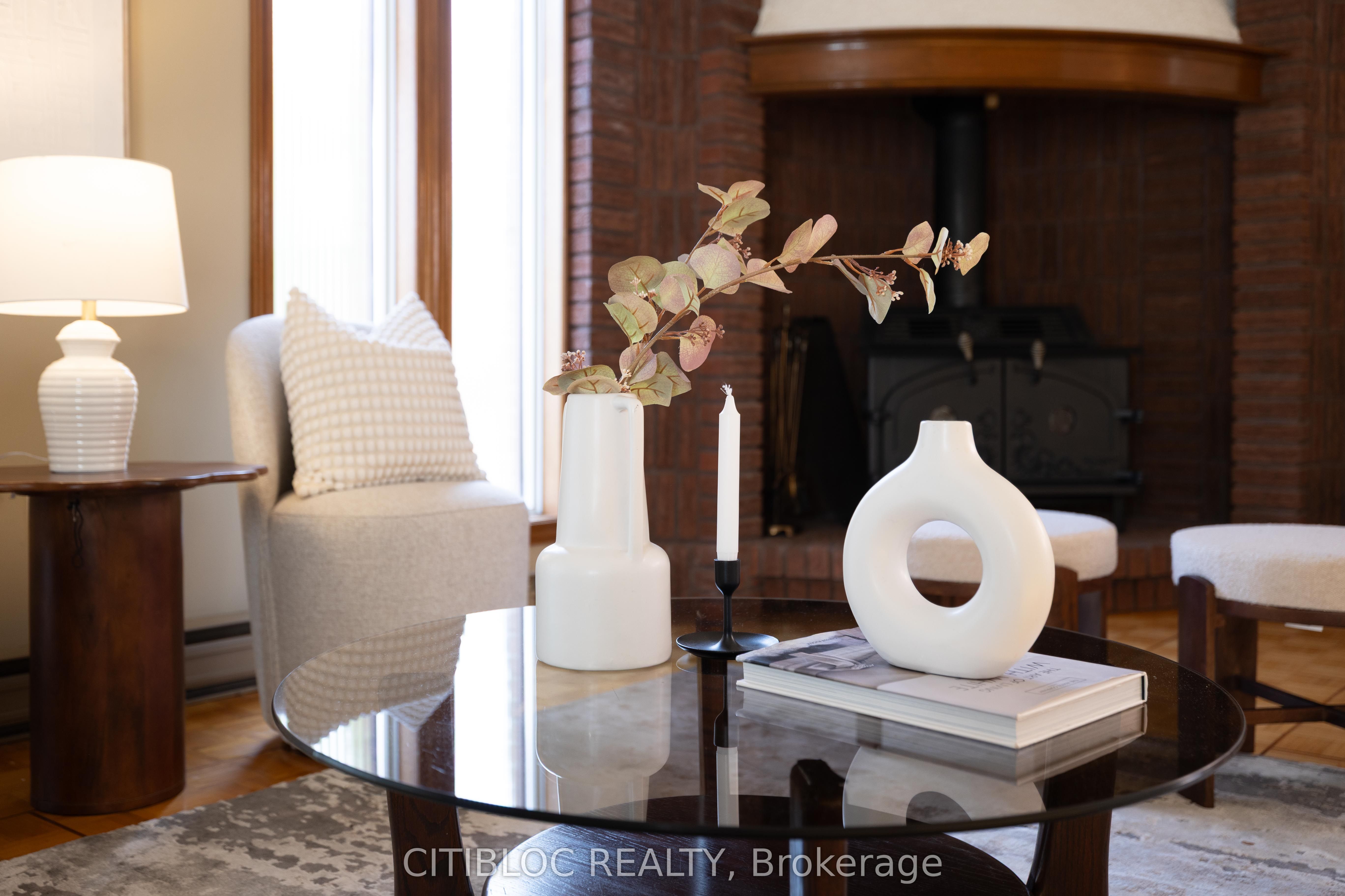 Additional image 3 of 74 Erie Street, Toronto, ON, M6L 2R2