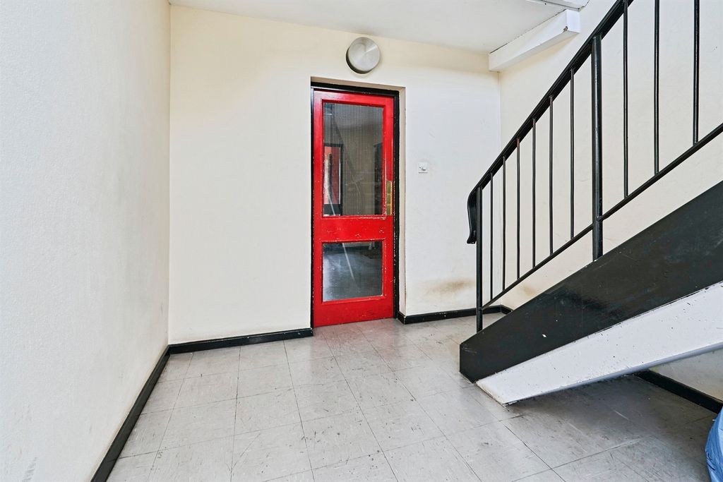 Additional image 16 of 1 bed flat for saleOld Port Close, Tipton DY4