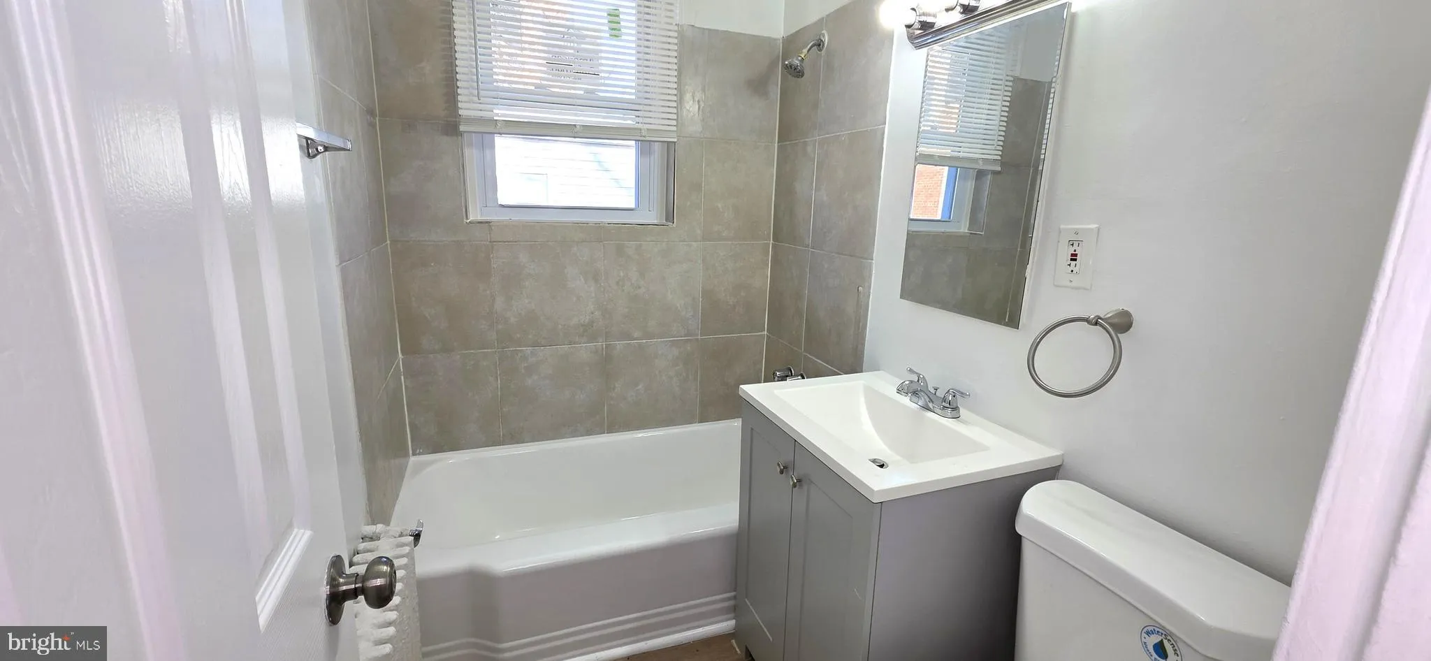 Additional image 26 of 3207 11th Pl SE Unit 4, Washington, DC 20032