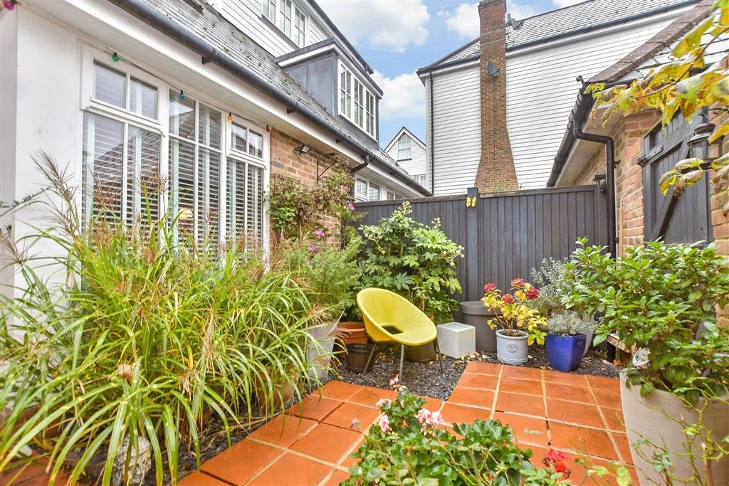 Additional image 3 of 4 bed terraced house for saleLaxton Walk, Kings Hill, West Malling, Kent ME19