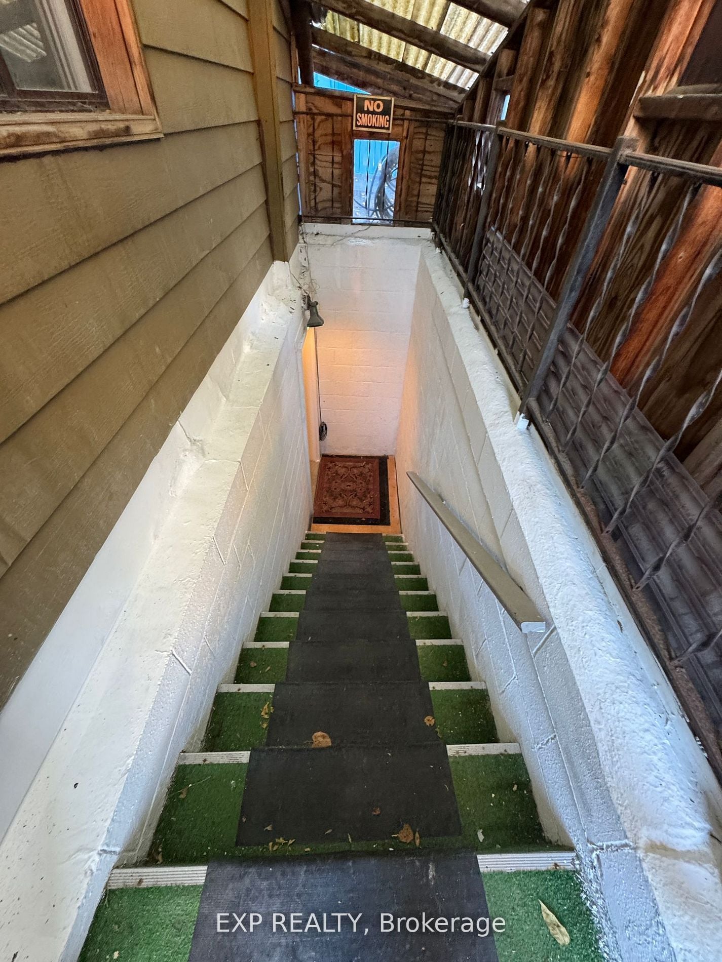 Additional image 3 of 5-1594 Dupont Street, Toronto, ON, M6P 3S7