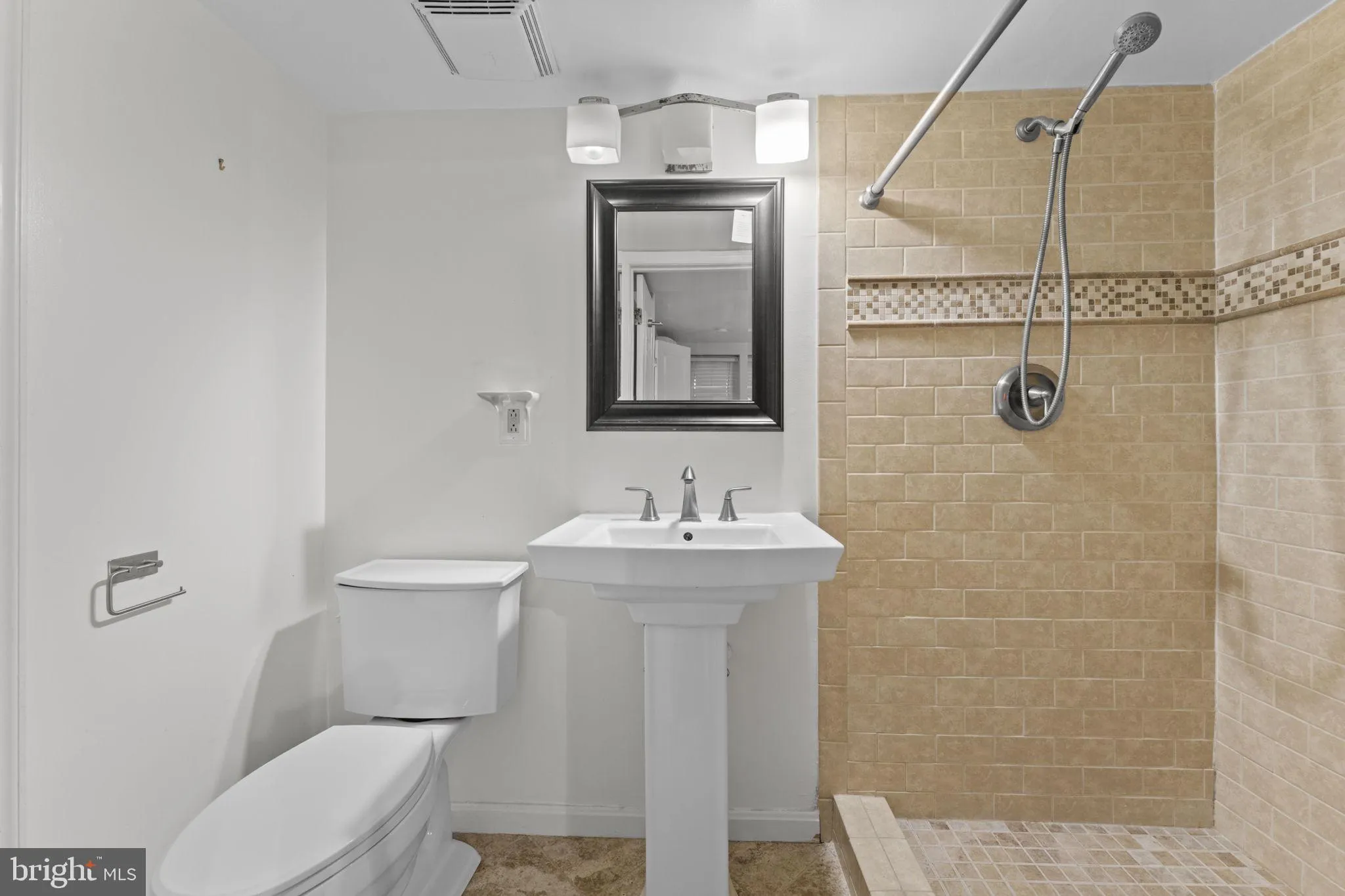 Additional image 82 of 2812 Adams Mill Road NW, Washington, DC 20009