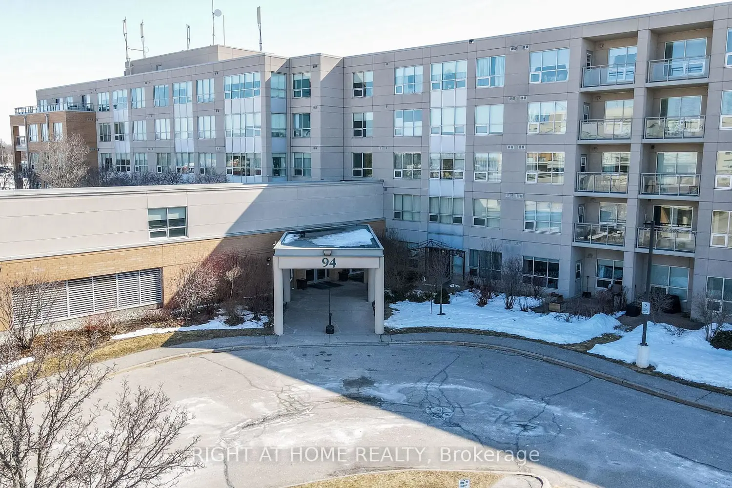 Additional image 6 of 94 Dean Avenue 403