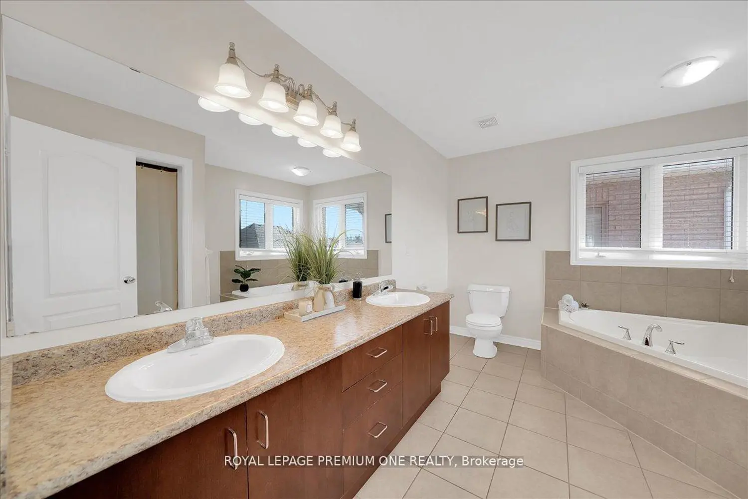 Additional image 10 of 30 Monabelle Crescent