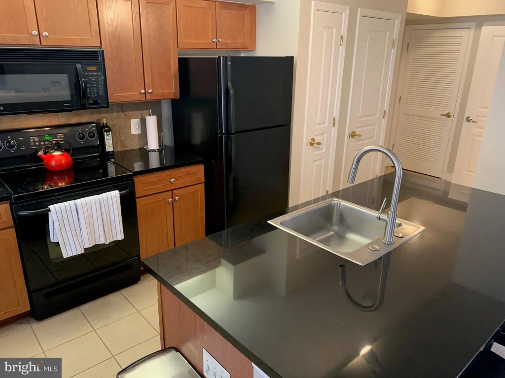Additional image 4 of 631 D Street NW Unit 534, Washington, DC 20004