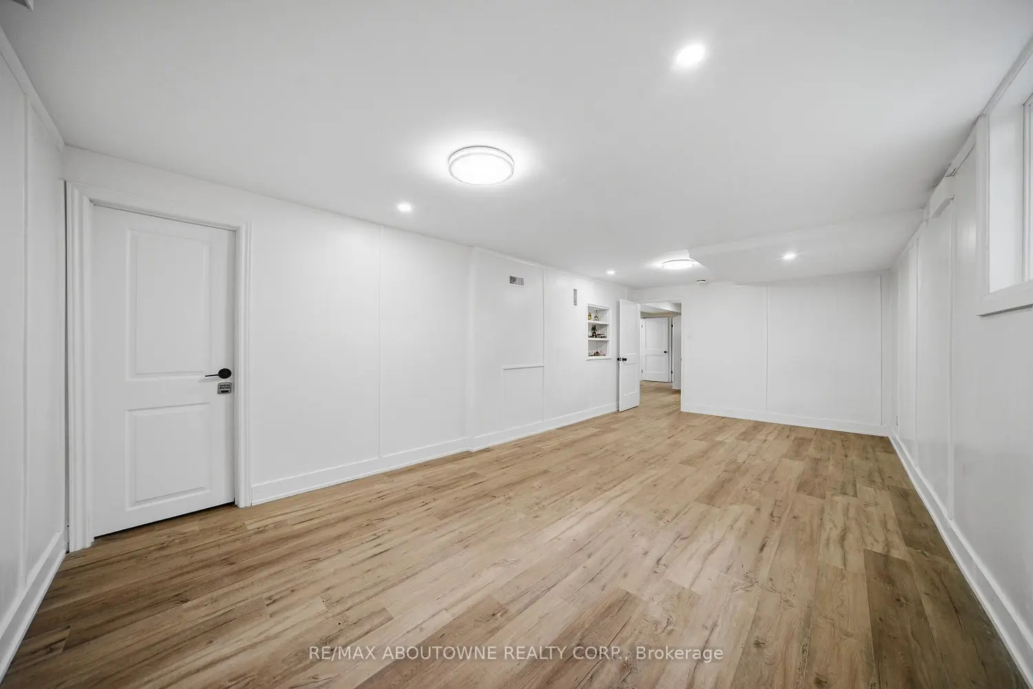 Additional image 11 of 2066 Rebecca Street