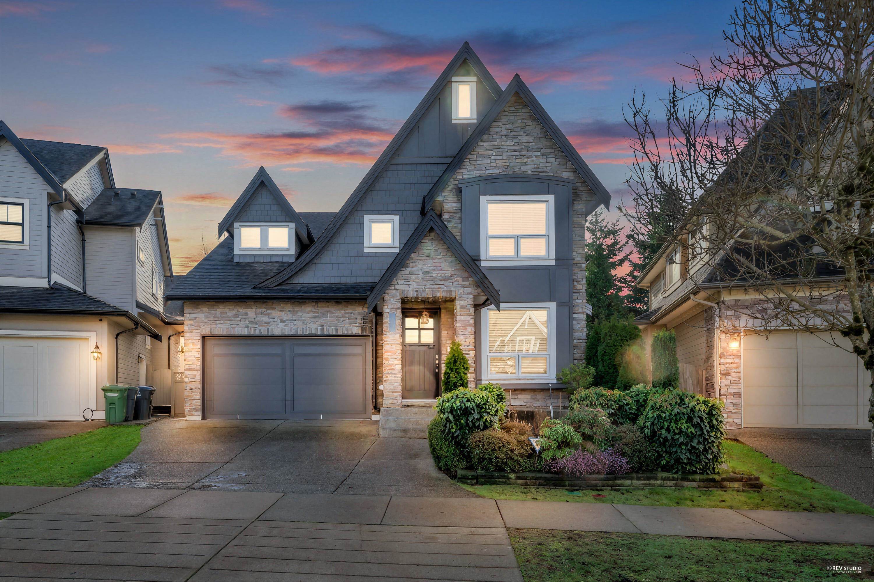 16238 25 Avenue, Surrey, BC, V3Z 6S1