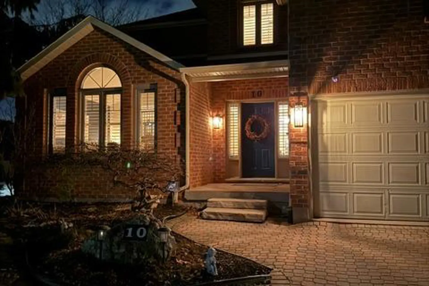 10 Endicott Drive