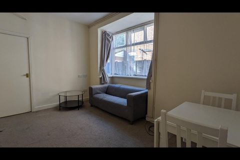 Drayton Road, Birmingham B14