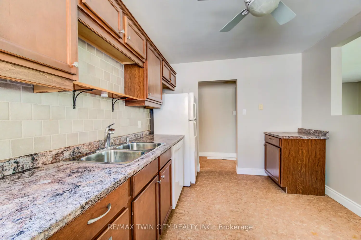 Additional image 7 of 71 Brandon Avenue
