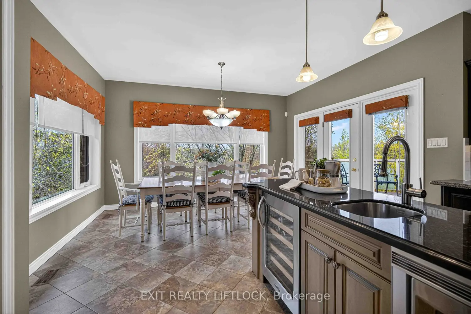 Additional image 7 of 2045 Campbell Avenue