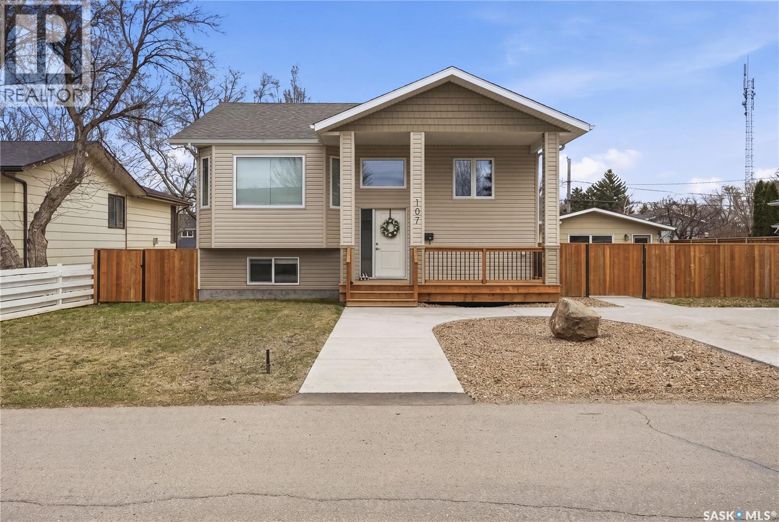107 Valleyview DRIVE