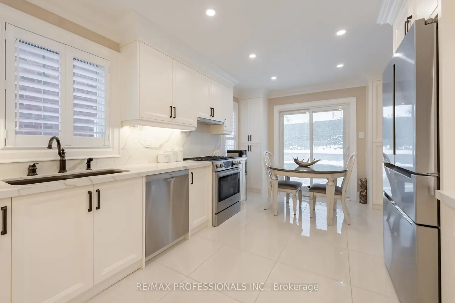 Additional image 4 of 99 Desert Sand Drive
