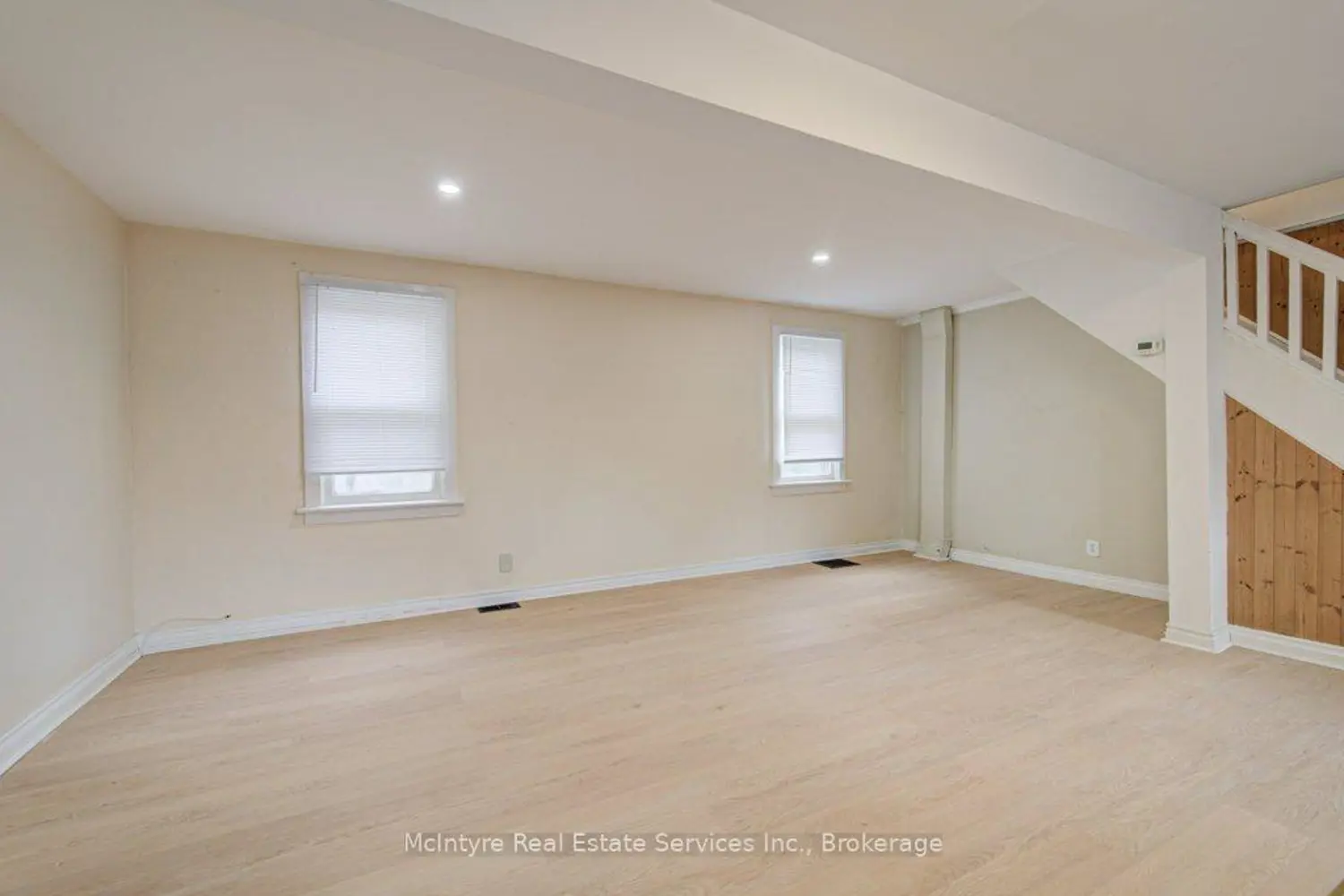 Additional image 8 of 59 4Th Avenue
