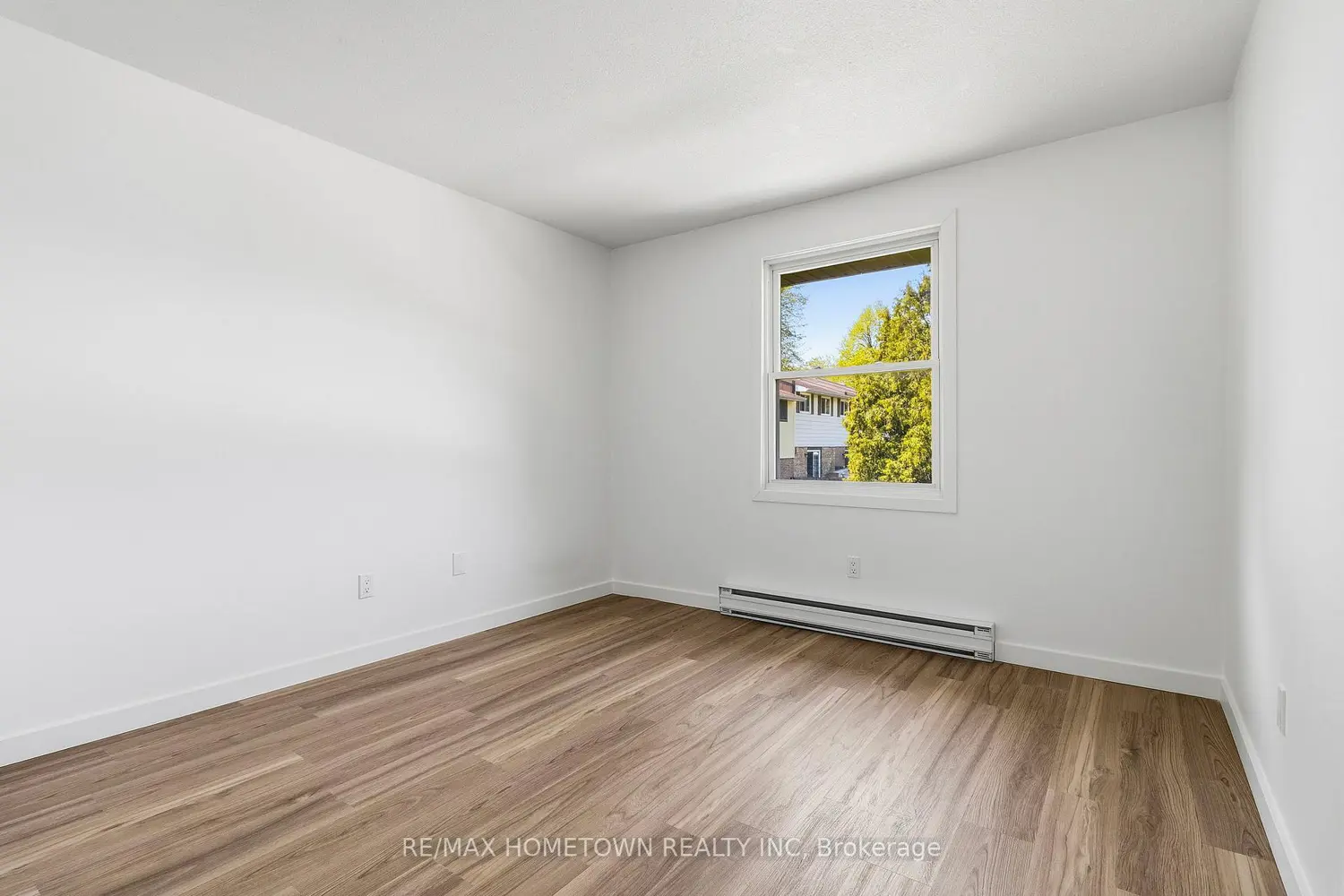 Additional image 14 of 1293 Vista Drive 5
