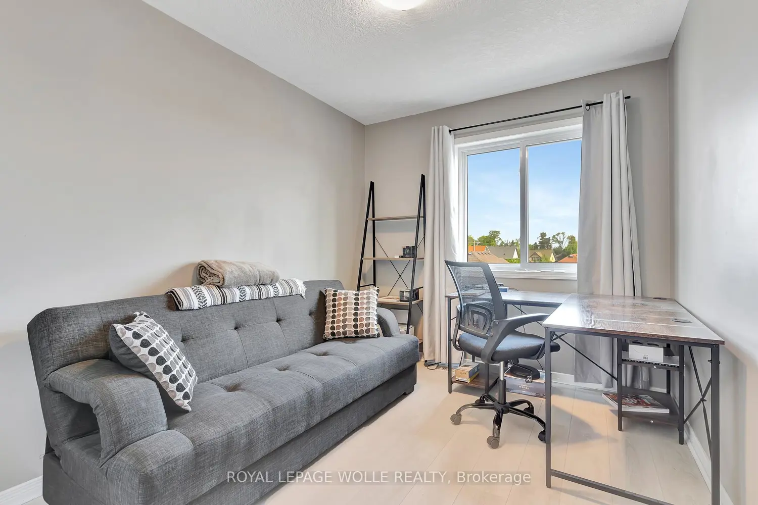 Additional image 13 of 935 Zeller Crescent