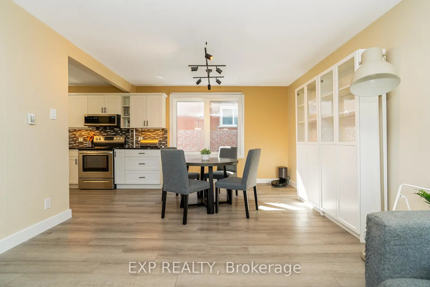 336 Poulin Avenue photo 3