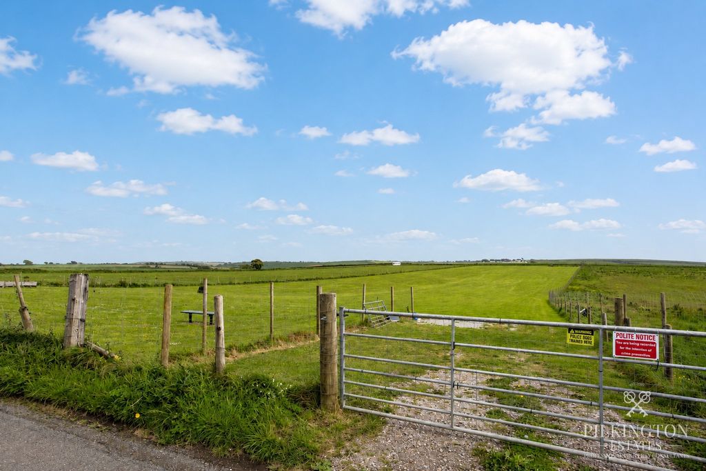 Land for salePlymouth, Devon PL9 photo 5