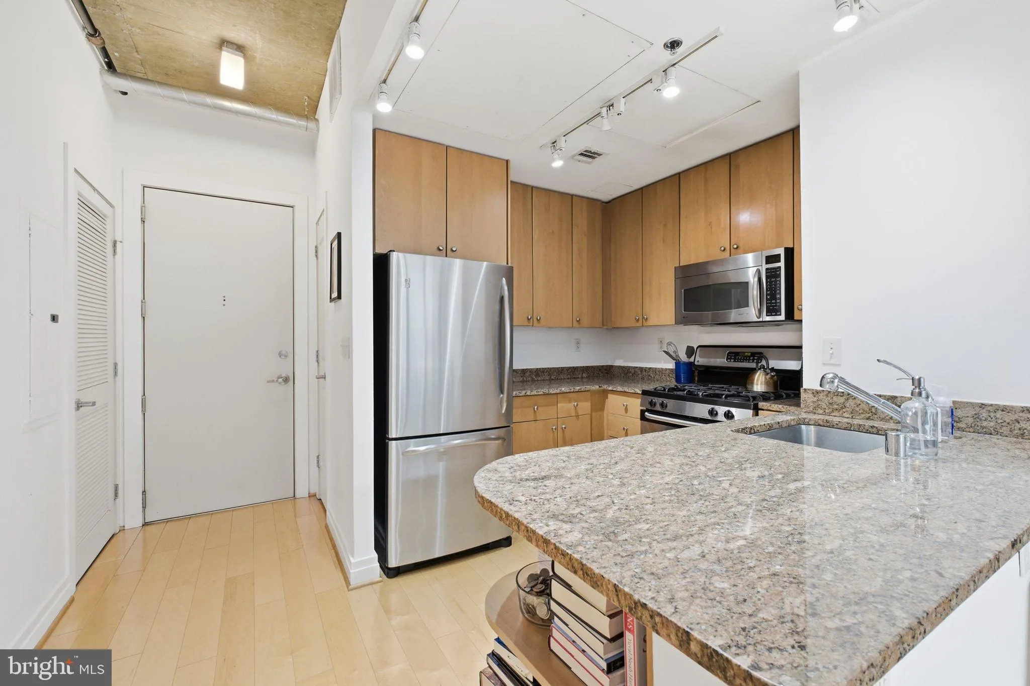 Additional image 14 of 301 Massachusetts Avenue NW Unit 906, Washington, DC 20001