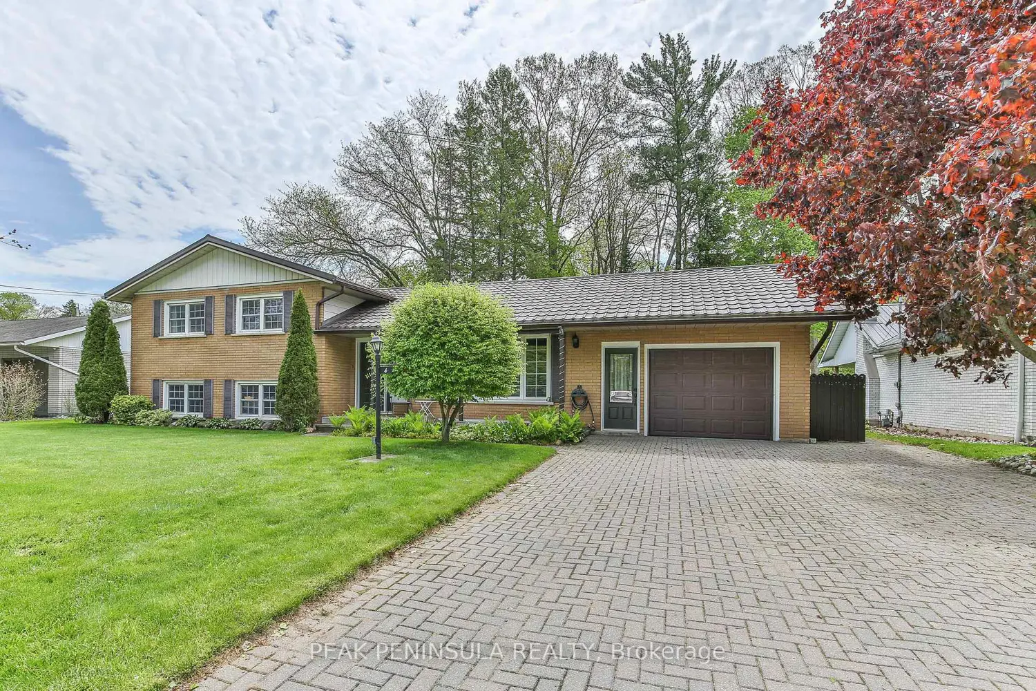 4 Highland Drive