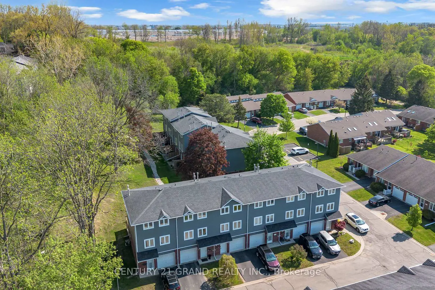 Additional image 17 of 52 Harris Avenue D