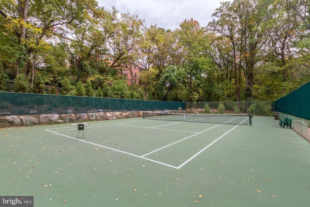 4201 Cathedral Avenue NW Unit 215W, Washington, DC 20016