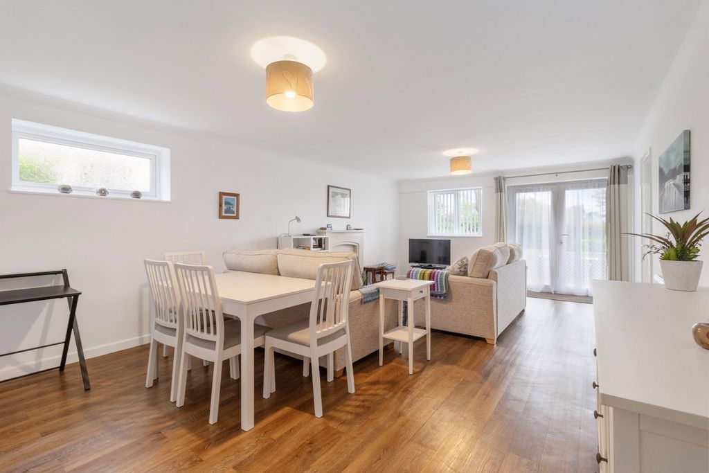 Additional image 3 of 2 bed flat for saleImperial Road, Malvern WR14
