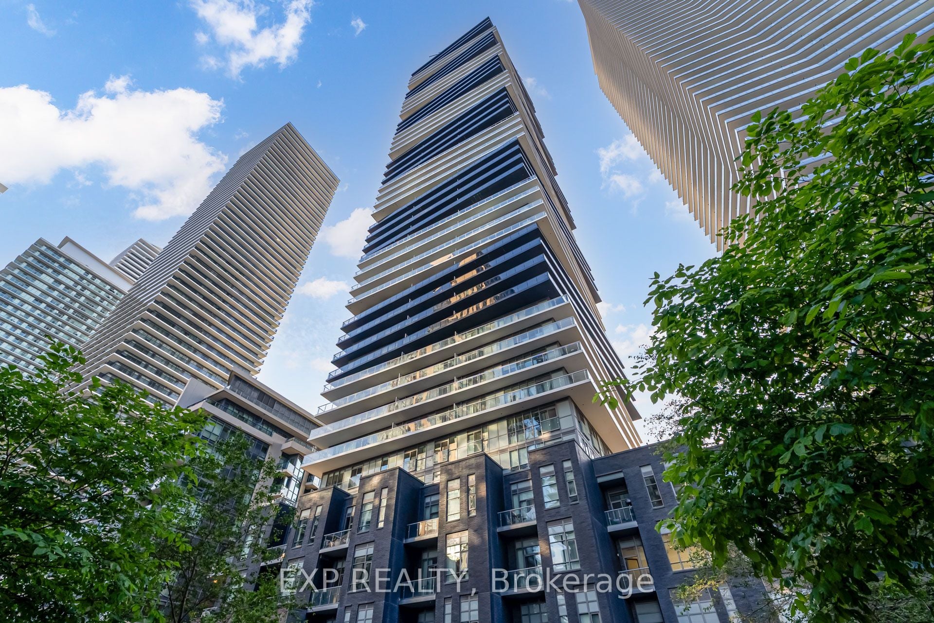 Additional image 5 of 2304-56 Annie Craig Drive, Toronto, ON, M8V 0C8