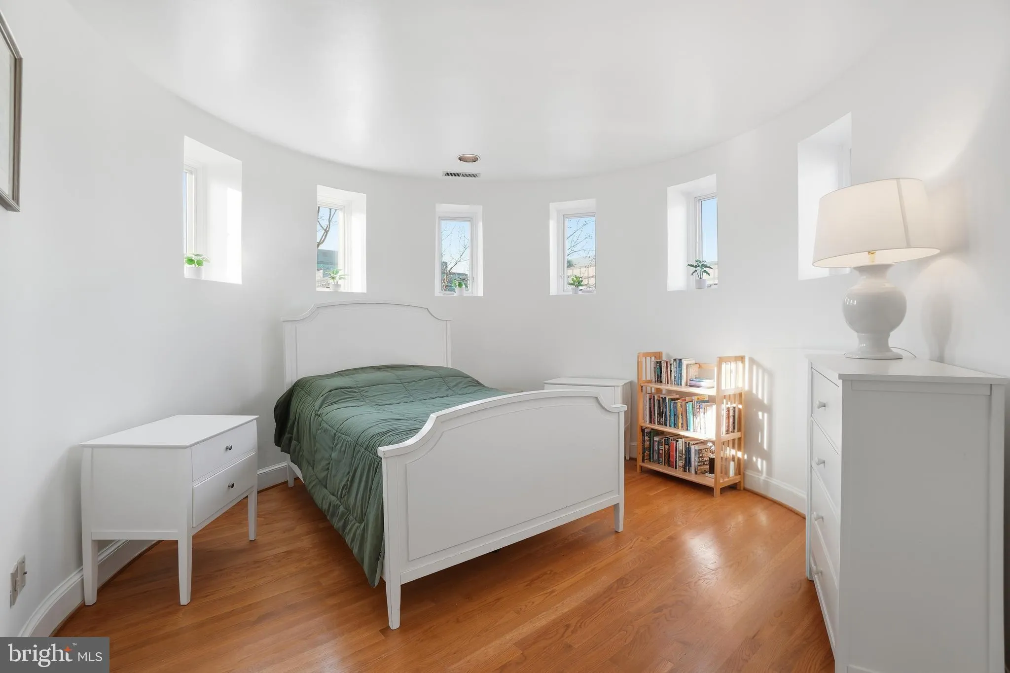 Additional image 32 of 301 G Street NE Unit 32, Washington, DC 20002