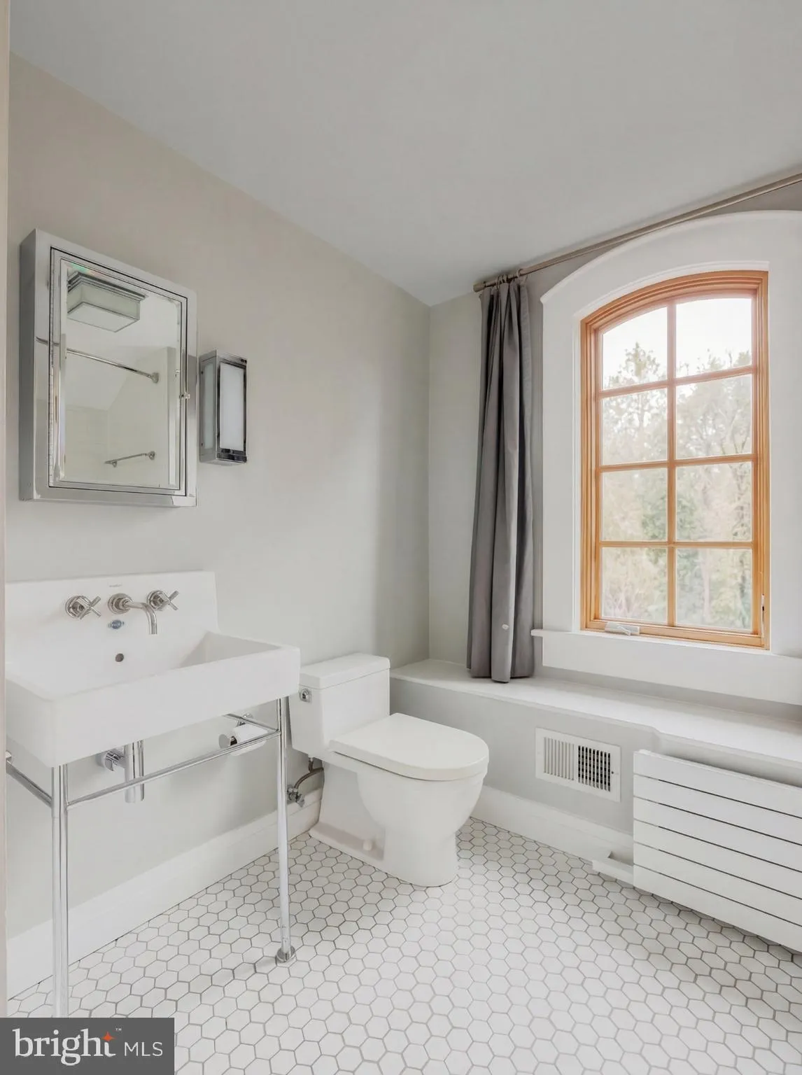 Additional image 92 of 5521 Potomac Avenue NW, Washington, DC 20016