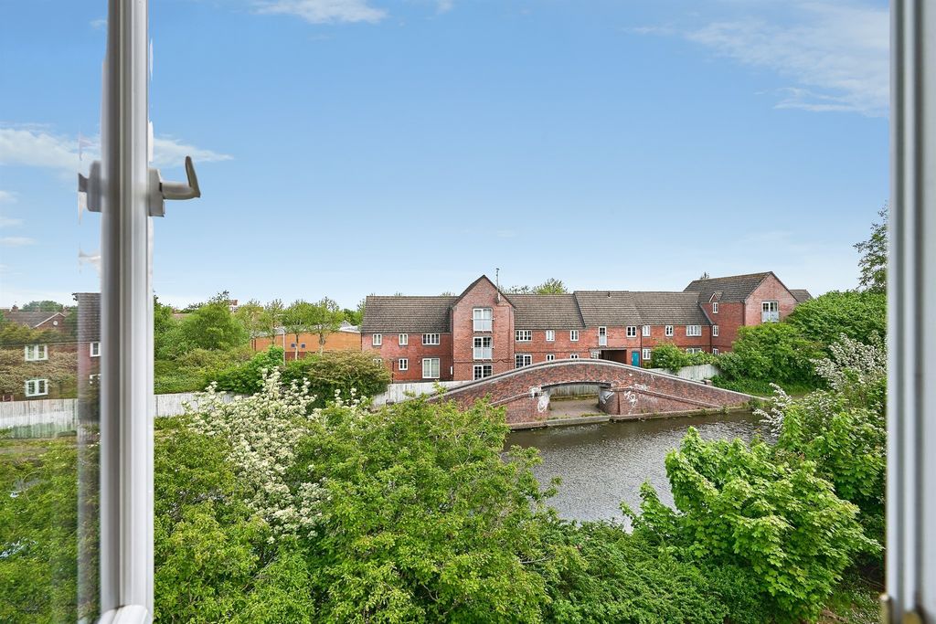 Additional image 4 of 1 bed flat for saleOld Port Close, Tipton DY4