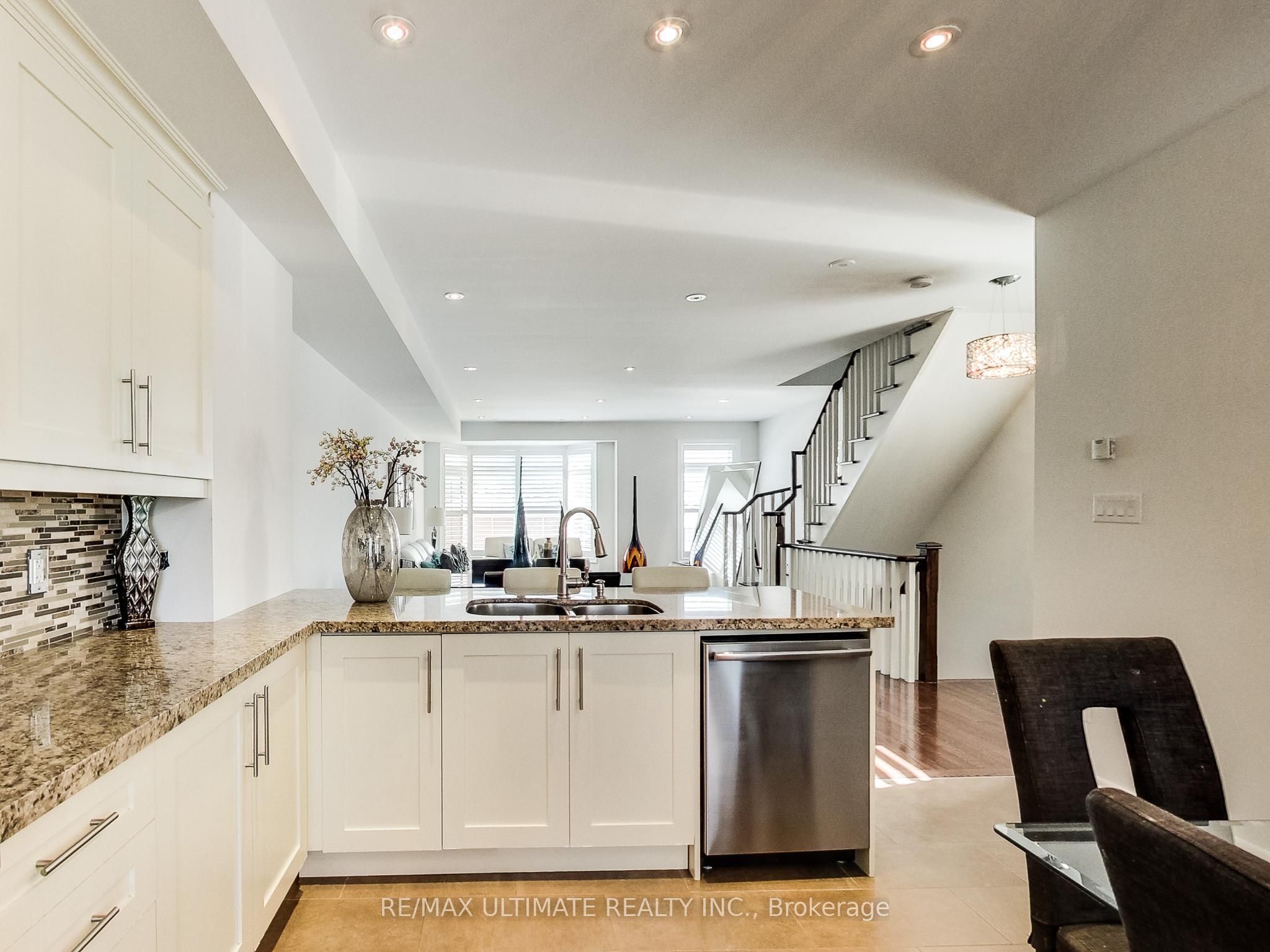 Additional image 6 of Apt 1 (Upper-48 Monclova Road, Toronto, ON, M3M 0A6