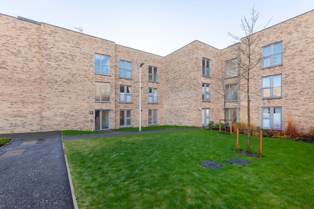 Additional image 20 of 3 bed flat for sale40/1, Meadowsweet Drive, Cammo, Edinburgh EH4