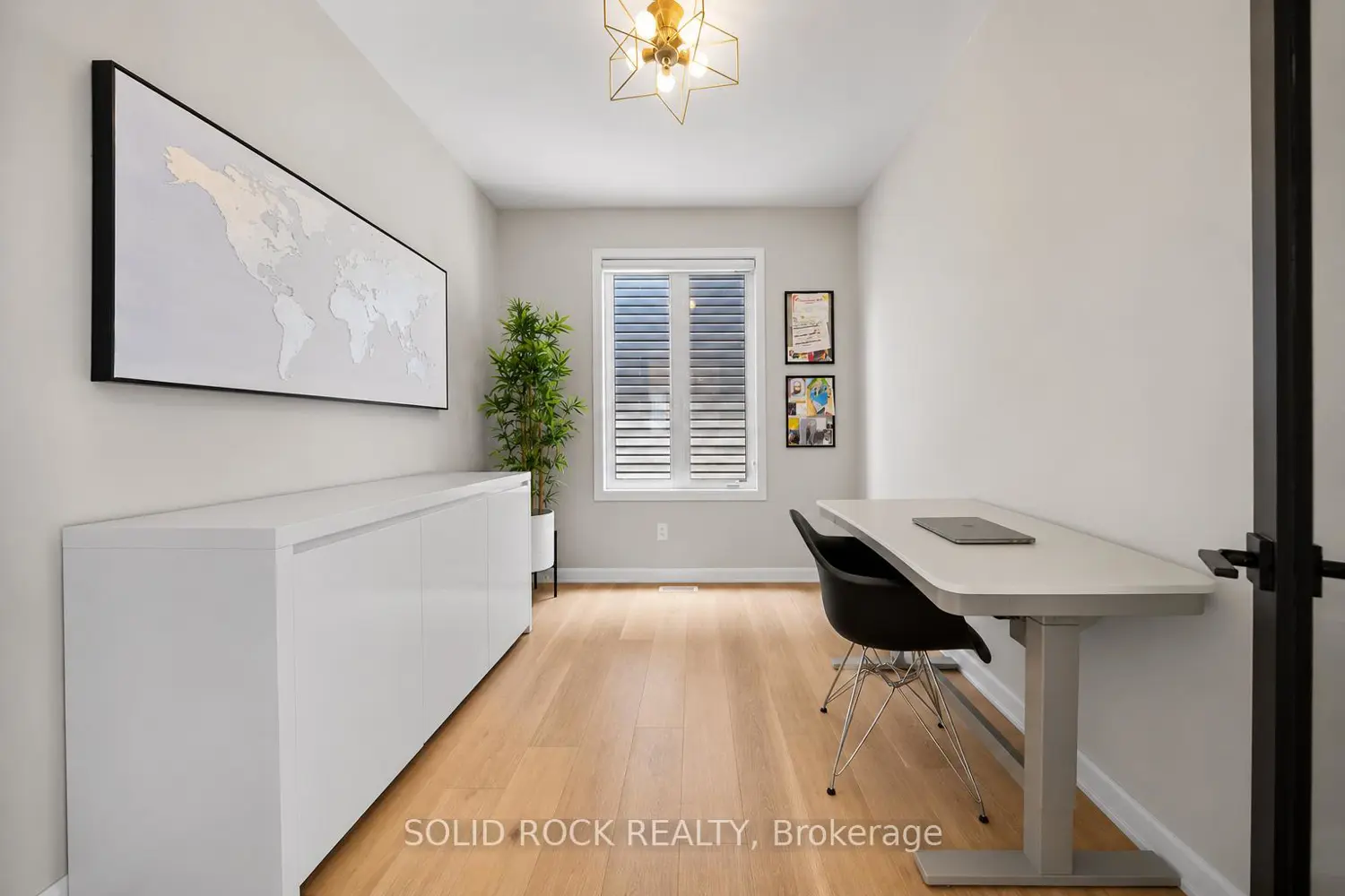 74 Ascari Road photo 3