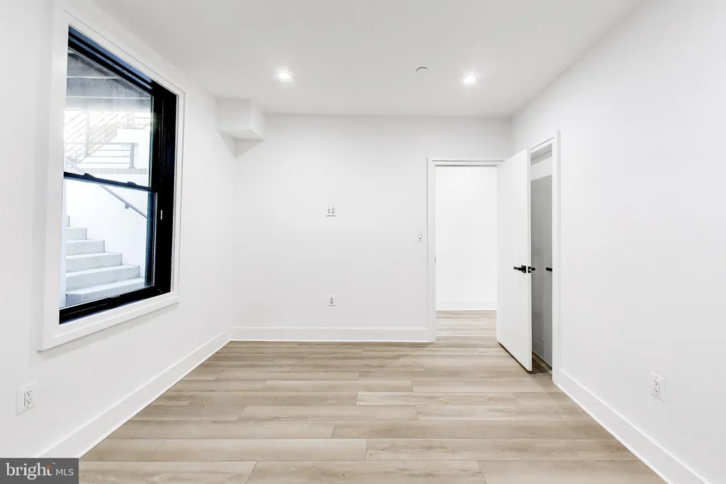 Additional image 12 of 4411 1/2 Illinois Avenue NW Unit B, Washington, DC 20011