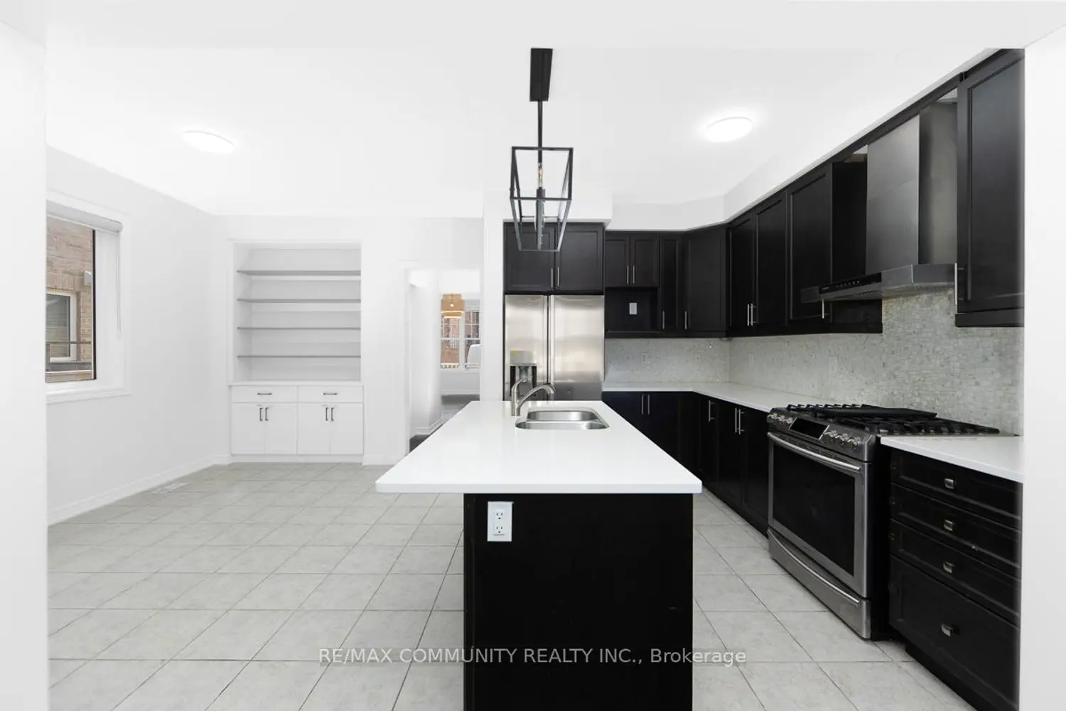 Additional image 8 of 99 Cornwall Drive