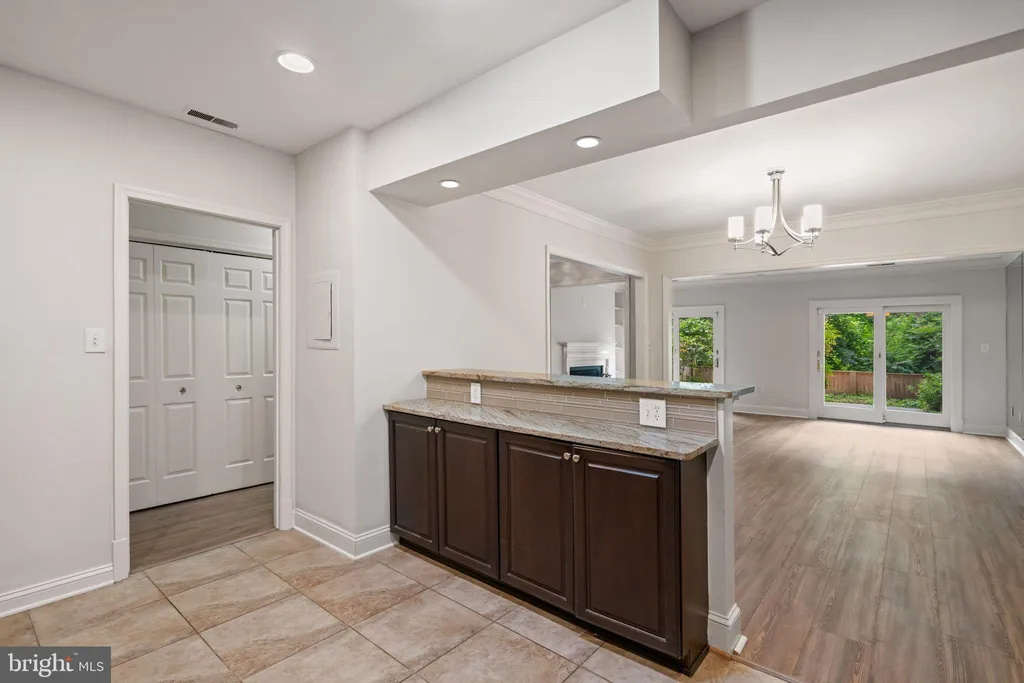 Additional image 19 of 3231 Sutton Place NW Unit D, Washington, DC 20016