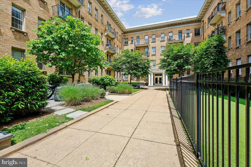 Additional image 25 of 1401 Columbia Road NW Unit 410, Washington, DC 20009