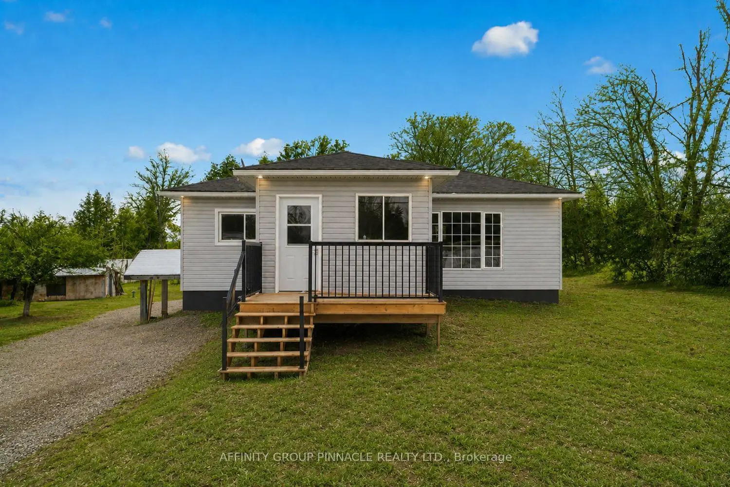 544 County 121 Road