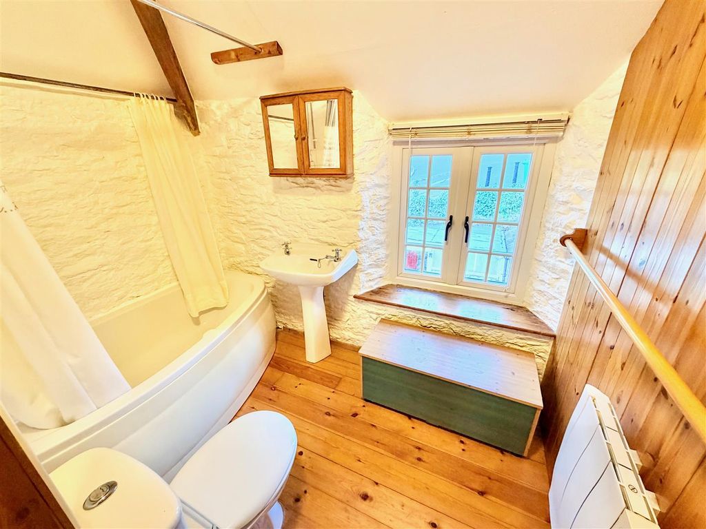 Additional image 8 of 6 bed cottage for saleOreston, Plymouth PL9