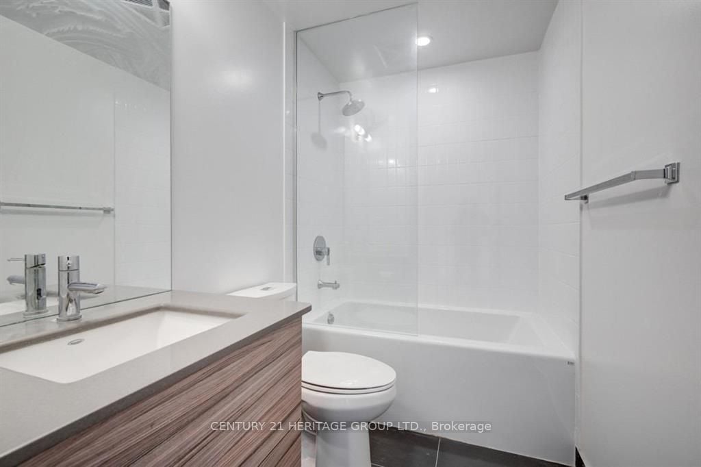Additional image 5 of 1912-210 Simcoe Street, Toronto, ON, M5T 0A9