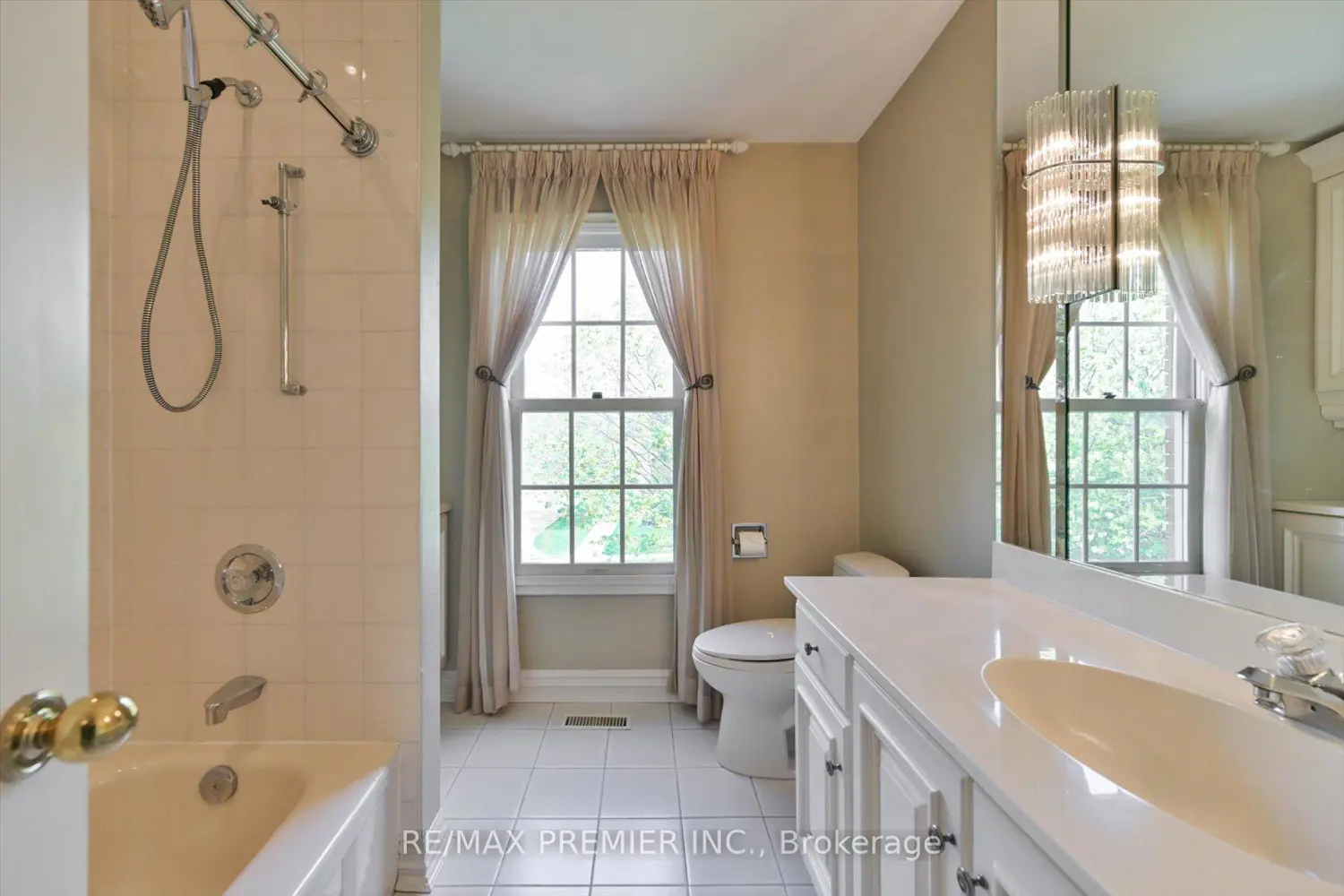 Additional image 11 of 25 Highgrove Crescent