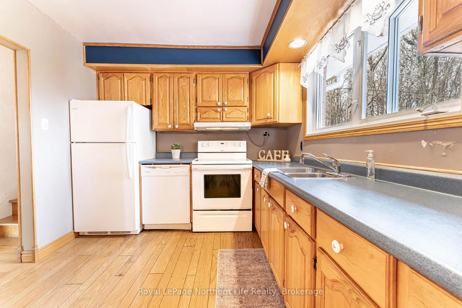 Additional image 4 of 1608 Parkwood Drive