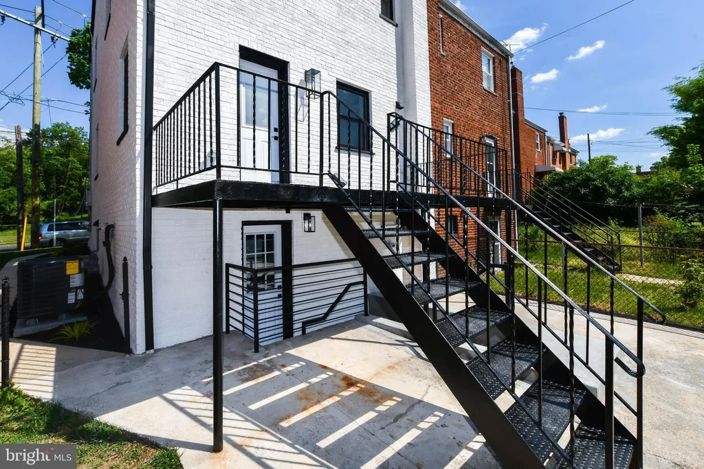 4916 Sargent Road NE, Washington, DC 20017