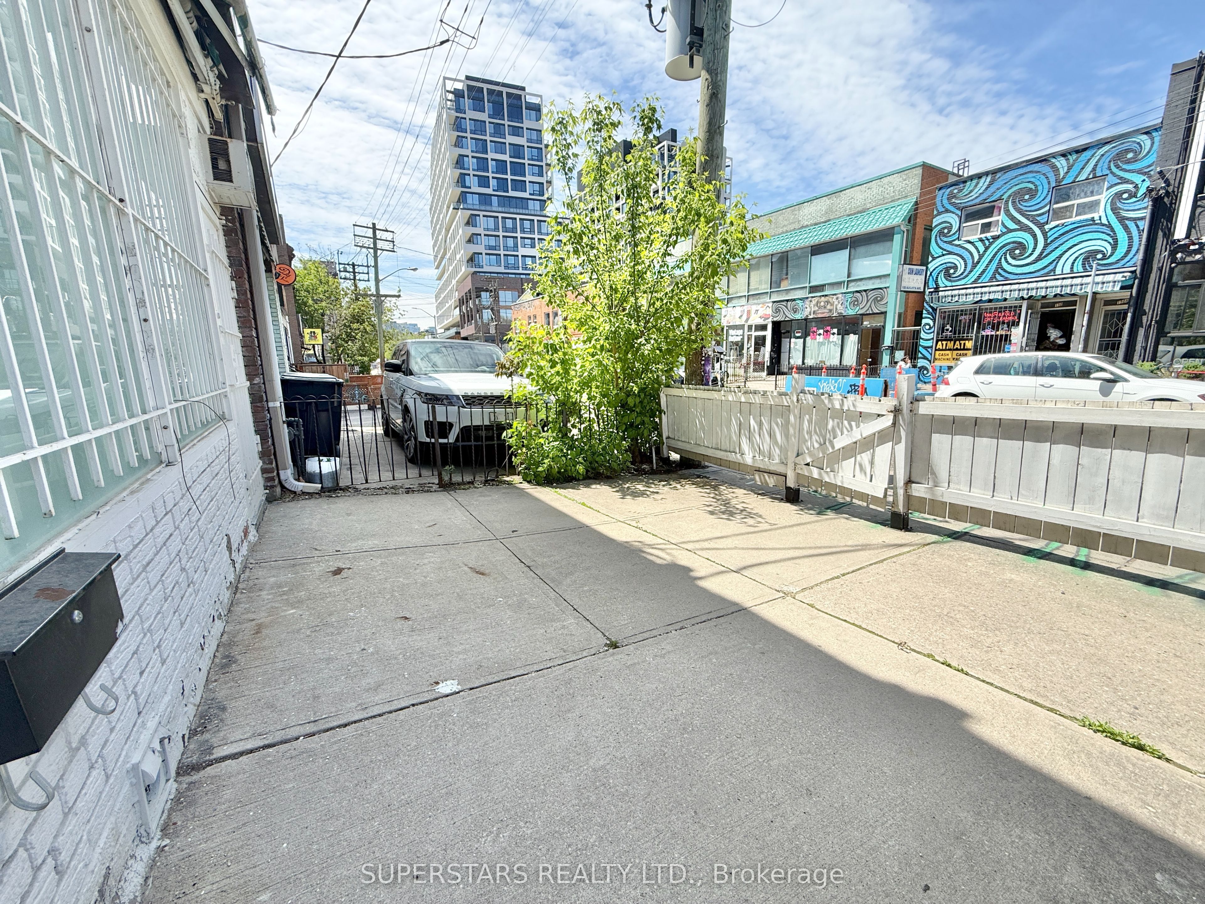 Additional image 3 of 157 Augusta Avenue, Toronto, ON, M5T 2L4