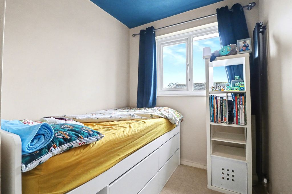 Additional image 8 of 3 bed semi-detached house for saleWhitebeam Road, Hedge End SO30