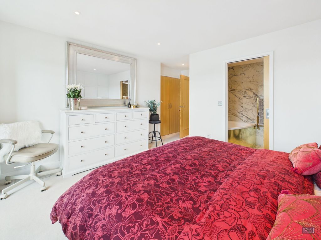 Additional image 18 of 2 bed flat for saleParsonage Way, Plymouth PL4